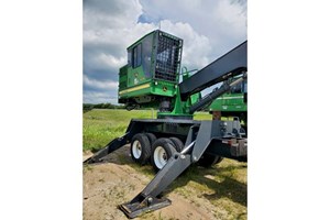 2020 John Deere 437E  Log Loader